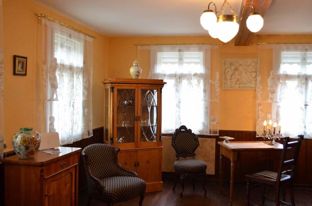 Villa Merzbach - Wohnen Wie Im Museum Mit Komfort Untermerzbach Ngoại thất bức ảnh